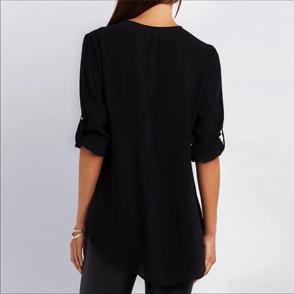🖤Beautiful Zipper Front Blouse🖤 - Picture 2 of 3